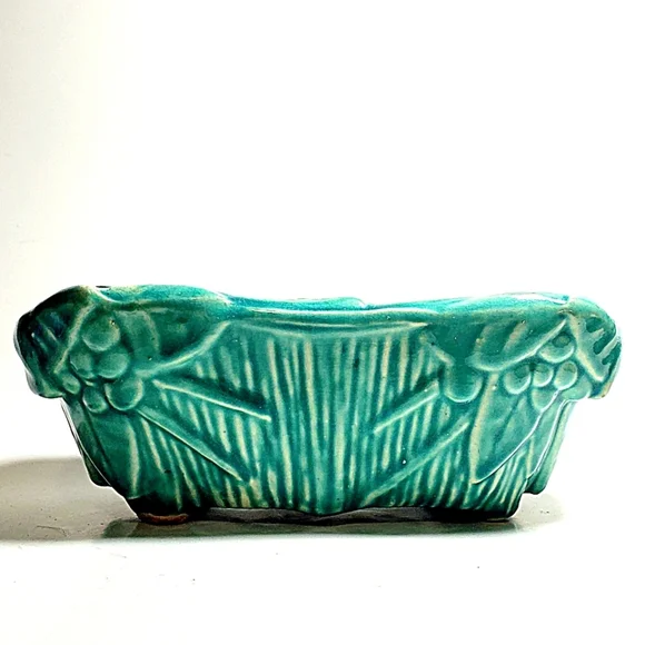 MCCOY Cherries & Leaves 1947 turquoise "brush glaze" MCM Ceramic Planter Pottery - Picture 1 of 8